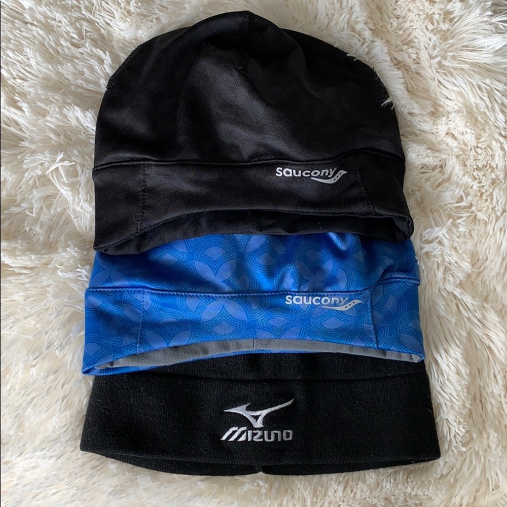 Lot of 3 running hats